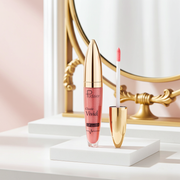 Pearlescent Matte Lip Gloss – Longue Tenue & Non-Collant